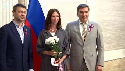 Жители Новосибирской области удостоены звания "Почетный донор России"