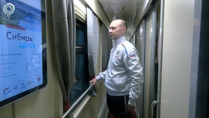 Первый туристический поезд отправился по маршруту Новосибирск - Томск - Красноярск - Новосибирск