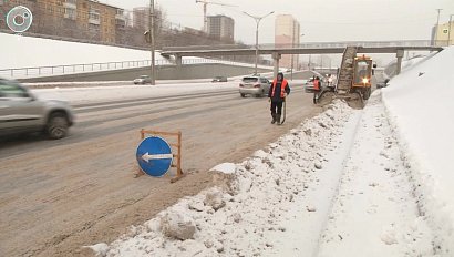 Новосибирские водители недовольны очисткой дорог и тротуаров