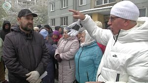 Жители несколько домов в Ленинском районе Новосибирска замерзают без отопления