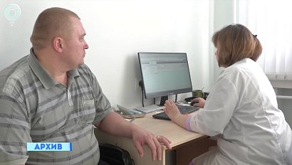 Андрей Травников поручил совместить вакцинацию от коронавируса и ежегодные профилактические осмотры